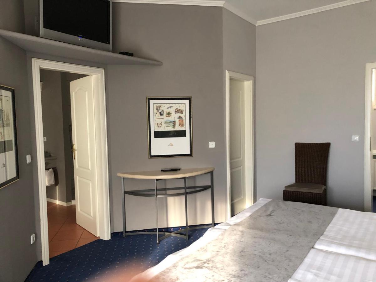 Fi-Ferienhaus Waldeck  Extérieur photo